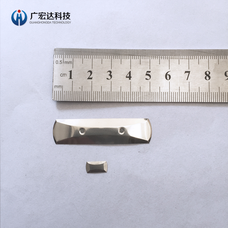 長(zhǎng)方形彈片